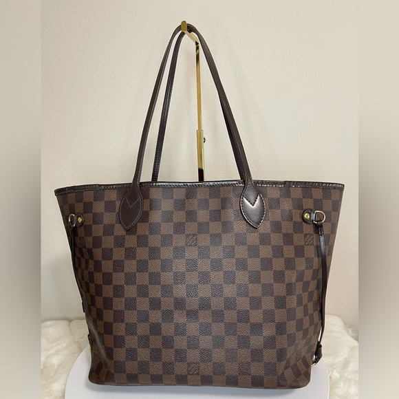 Louis Vuitton Handbags - Louis Vuitton Neverfull MM Damier